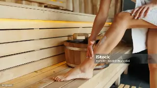 无锡桑拿按摩:健康养生人群的贴心指南 海报