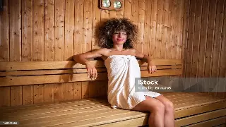 告别亚健康：无锡各年龄段人群定制按摩养生指南，按走疲惫，焕发新生！